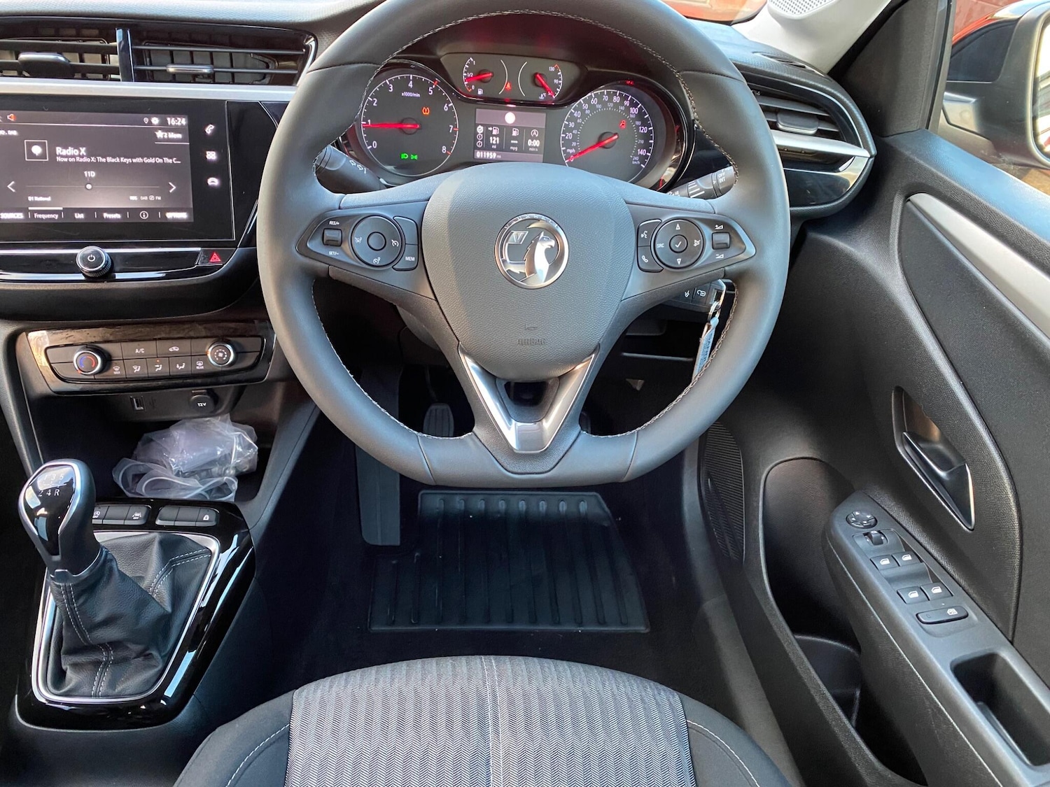 Used Vauxhall Corsa 2023 for sale - 76992197: Photo 27