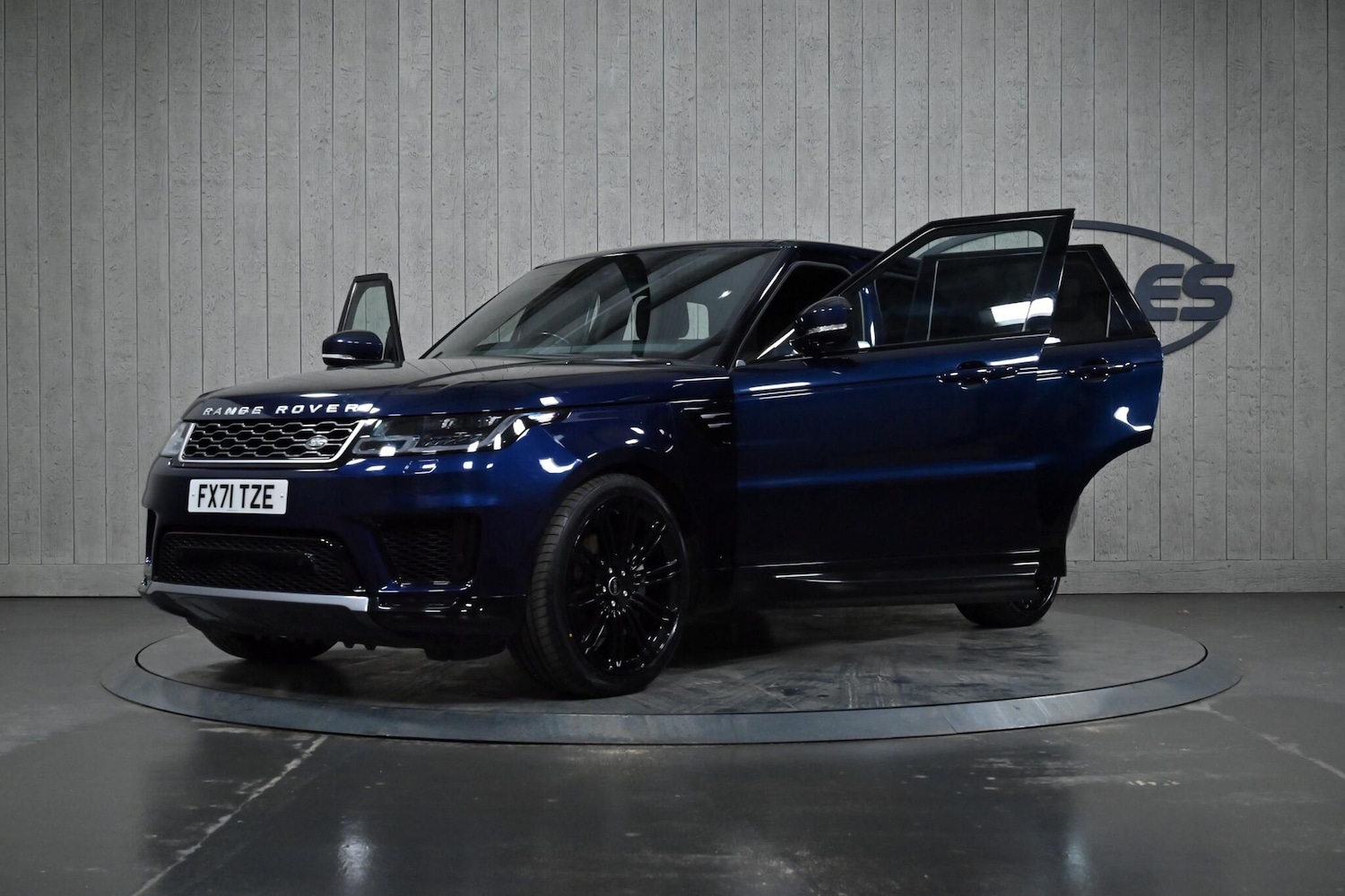 Used Land Rover Range Rover Sport 2021 for sale - 77330953: Photo 16
