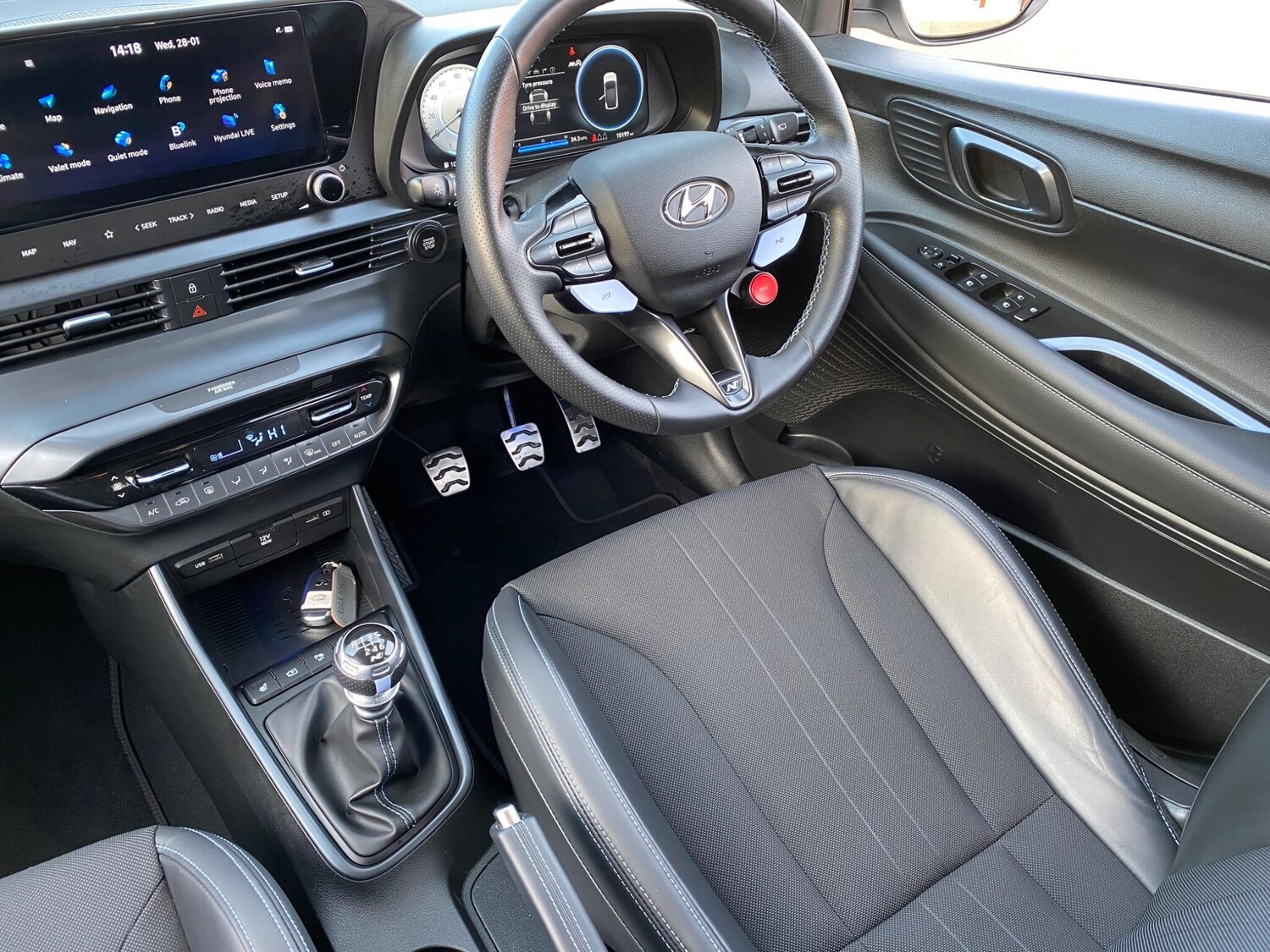 Used Hyundai i20 2023 for sale - 77352058: Photo 16