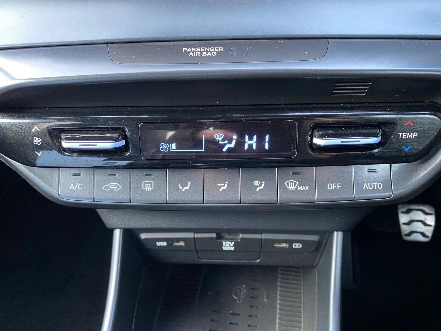 Used Hyundai i20 2023 for sale - 77352058: Photo 37