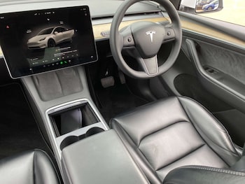 Used Tesla Model Y 2023 for sale - 78577430: Photo