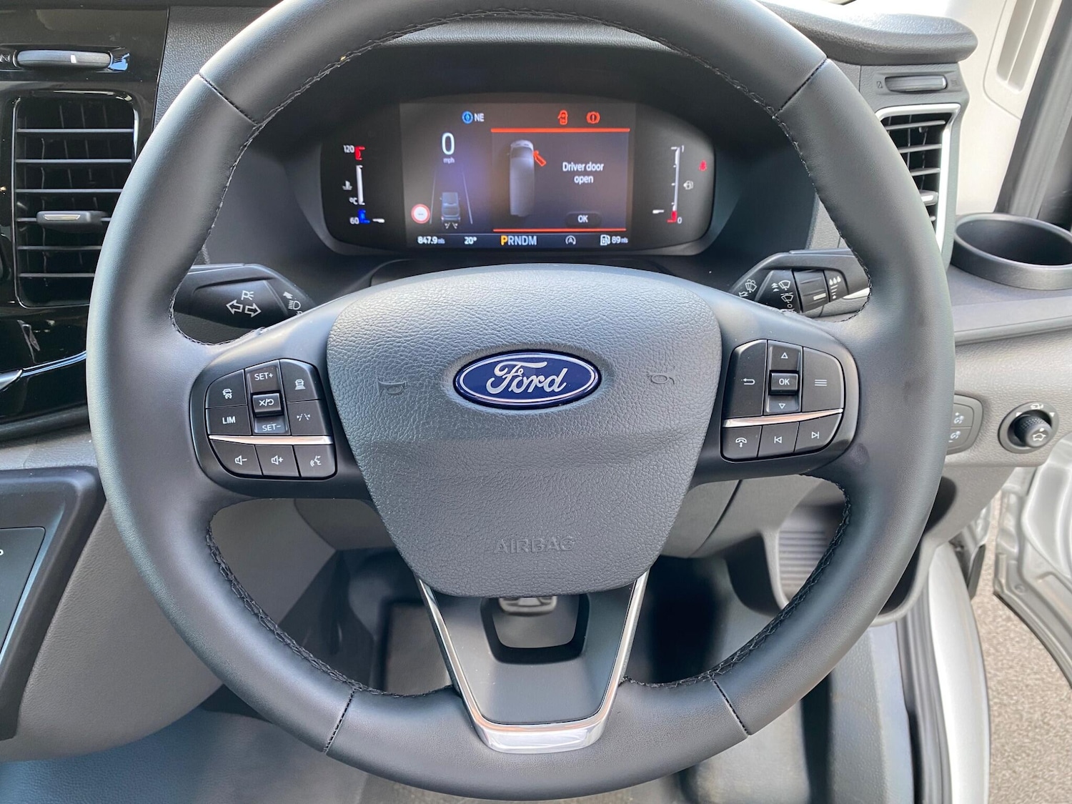 Used Ford Transit 2024 for sale - 76988900: Photo 20