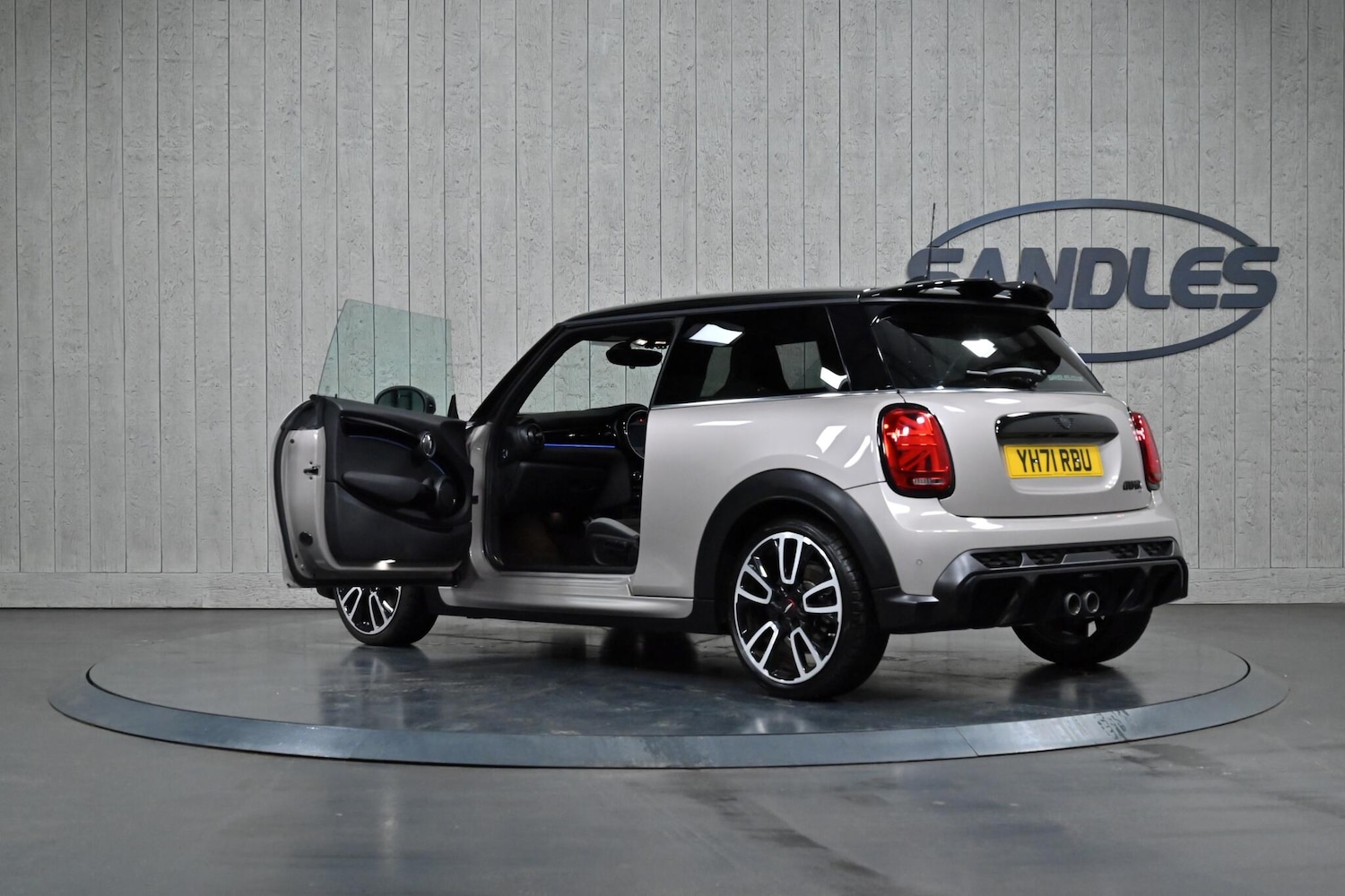 Used MINI Hatch 2021 for sale - 76538317: Photo 12