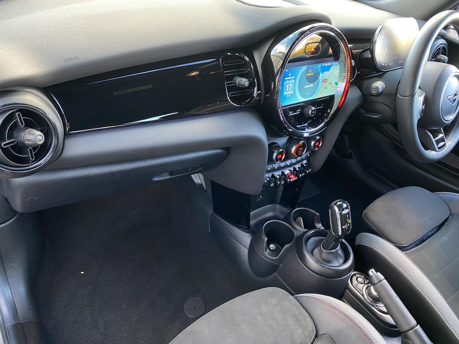 Used MINI Hatch 2021 for sale - 76538317: Photo 25