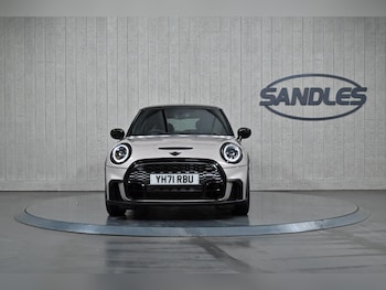 Used MINI Hatch 2021 for sale - 76538317: Photo