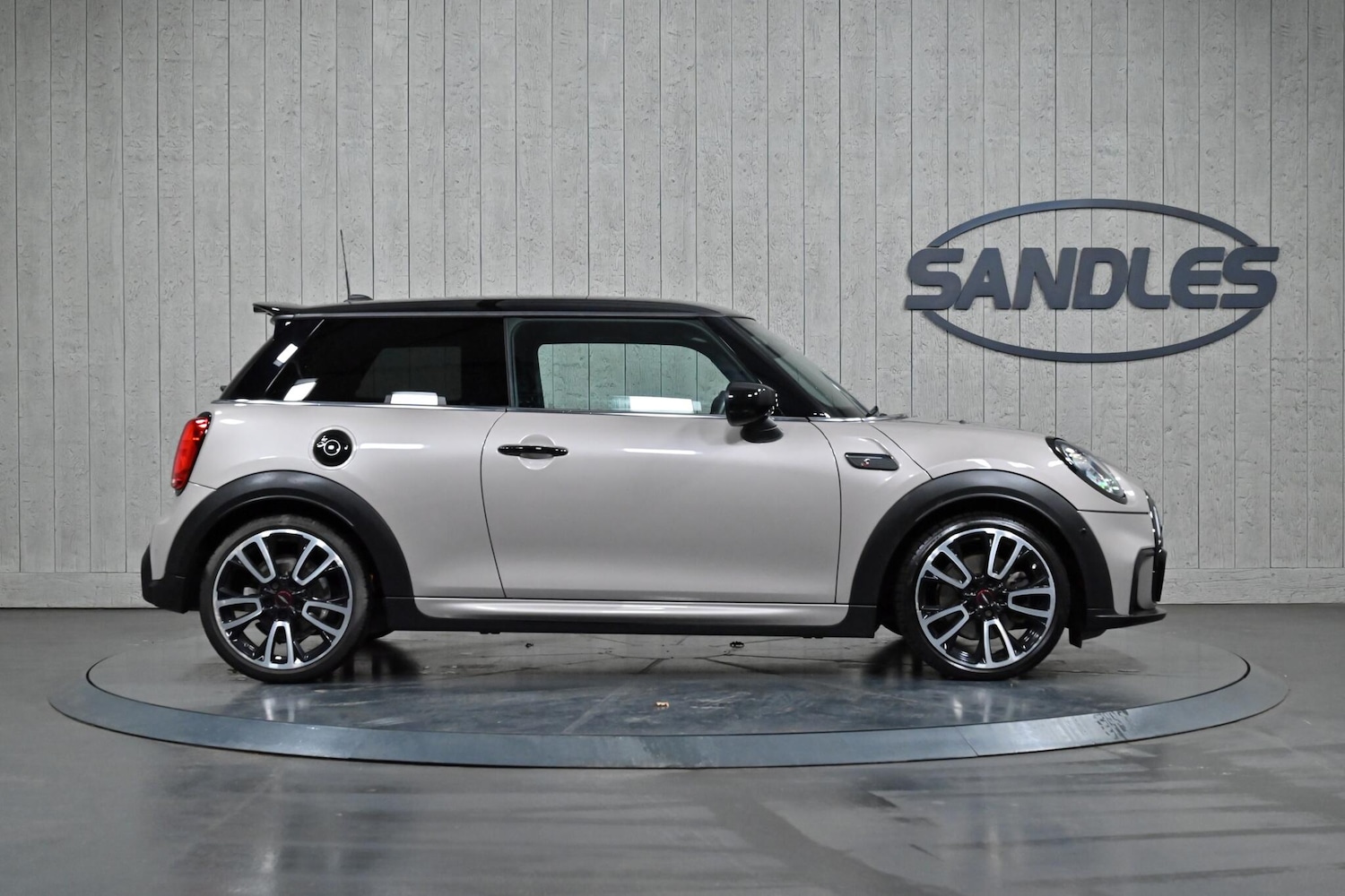 Used MINI Hatch 2021 for sale - 76538317: Photo 3