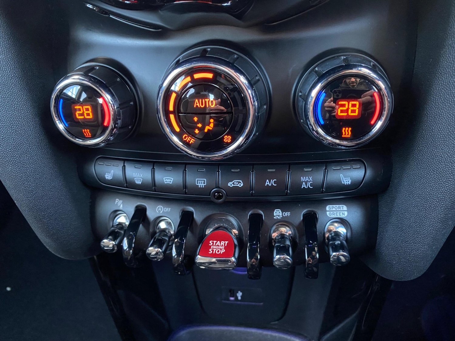 Used MINI Hatch 2021 for sale - 76538317: Photo 33