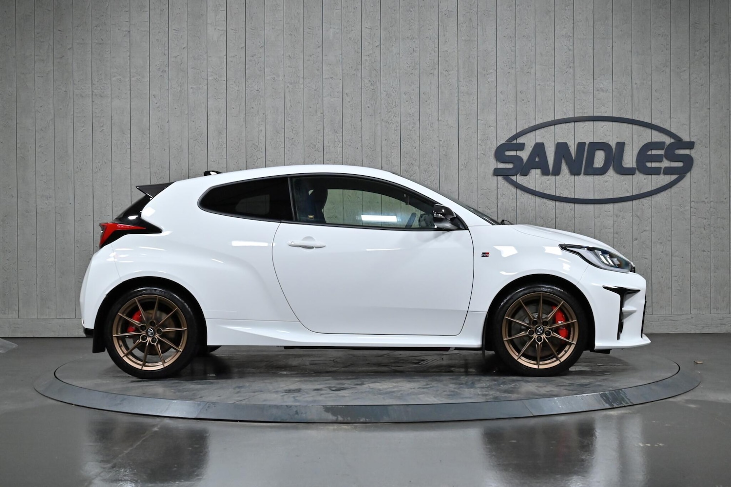 Used Toyota Yaris 2021 for sale - 77343802: Photo 3