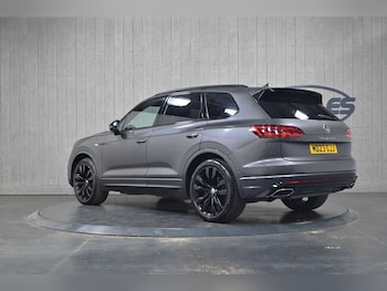 Used Volkswagen Touareg 2023 for sale - 79421923: Photo