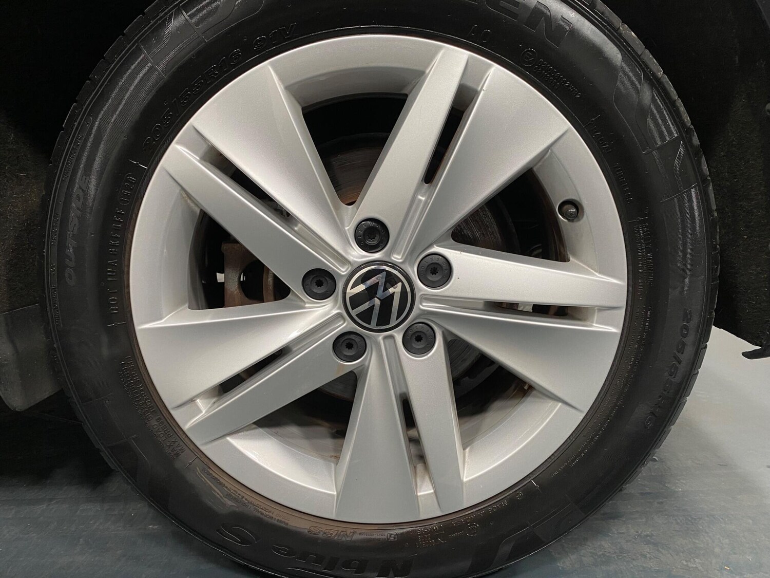 Used Volkswagen Golf 2020 for sale - 75622833: Photo 19