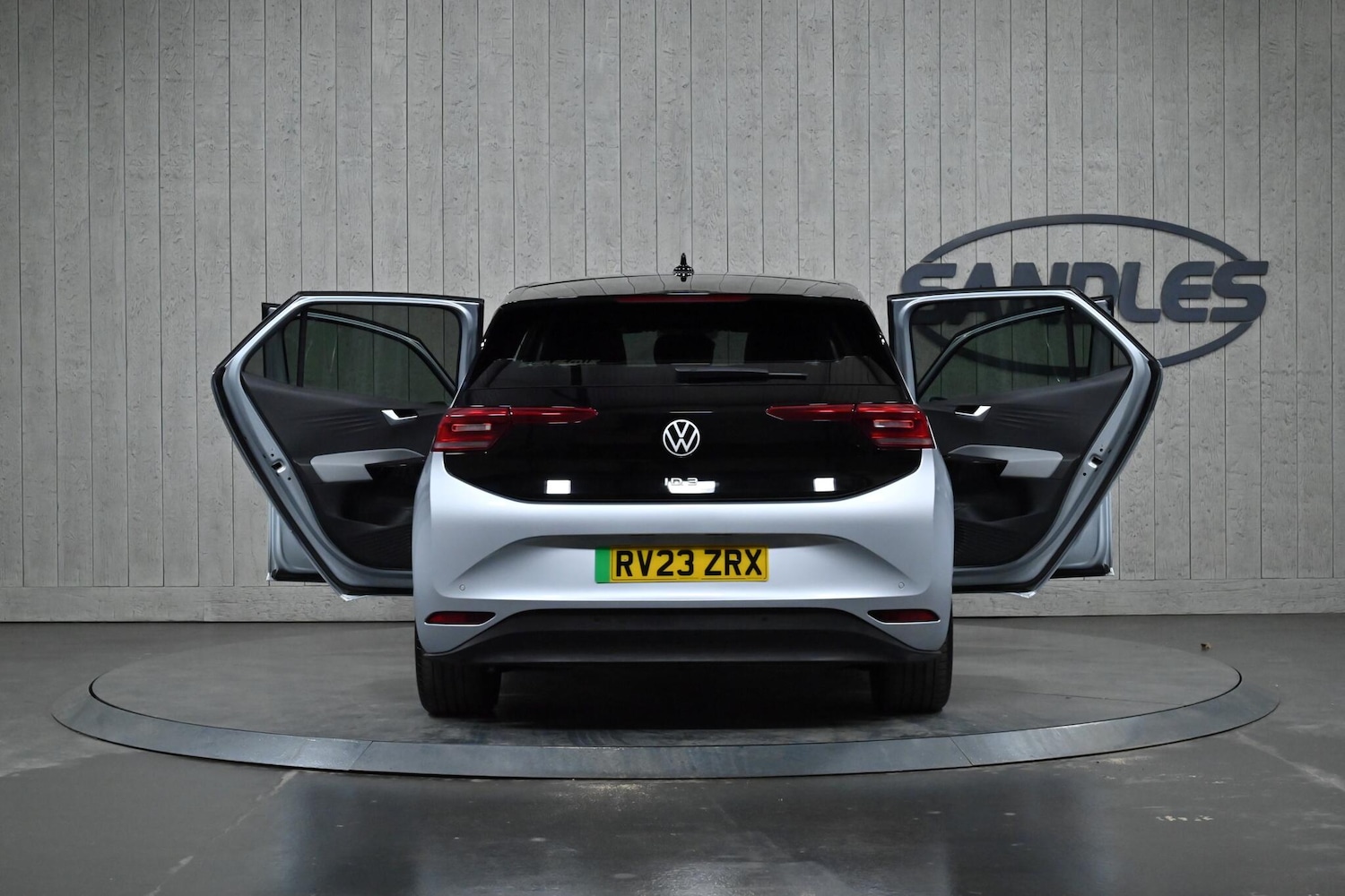 Used Volkswagen ID.3 2023 for sale - 77215748: Photo 14