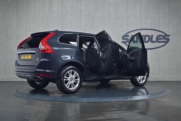 Used Volvo XC60 2015 for sale - 76259328: Photo 13