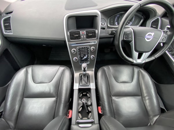Used Volvo XC60 2015 for sale - 76259328: Photo 22
