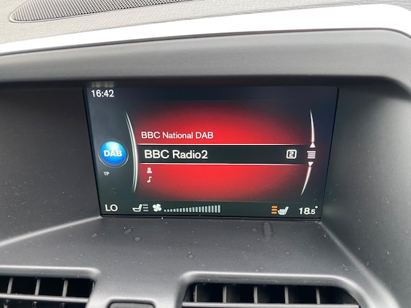 Used Volvo XC60 2015 for sale - 76259328: Photo 26