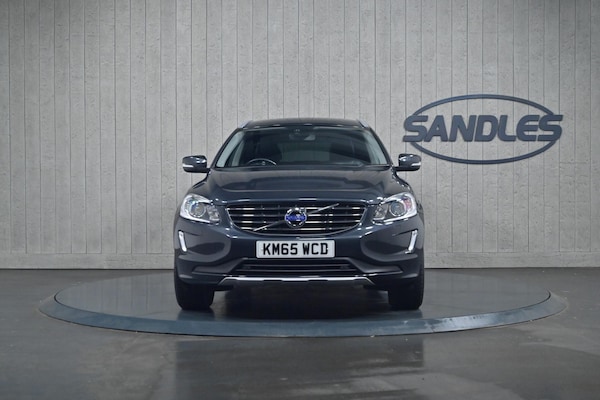 Used Volvo XC60 2015 for sale - 76259328: Photo 2