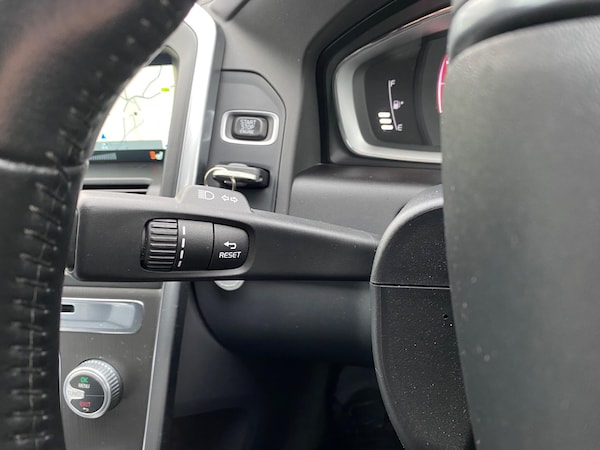 Used Volvo XC60 2015 for sale - 76259328: Photo 36