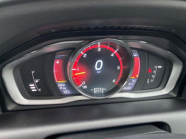 Used Volvo XC60 2015 for sale - 76259328: Photo 38