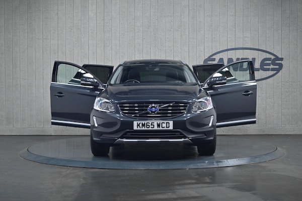 Used Volvo XC60 2015 for sale - 76259328: Photo 9
