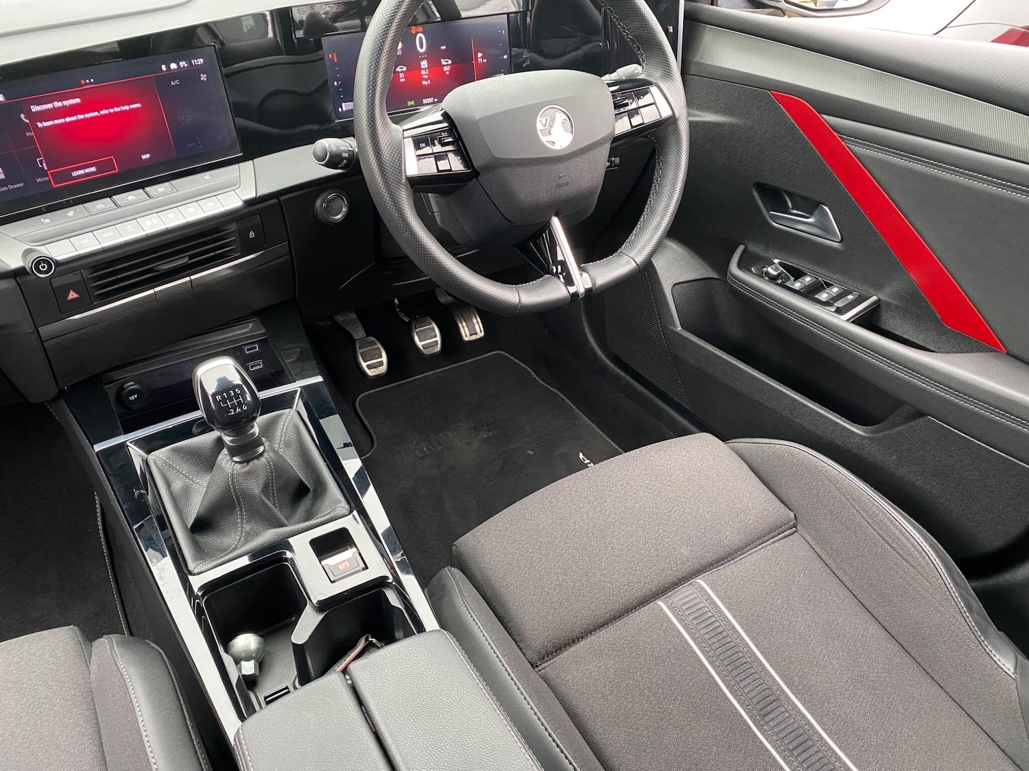 Used Vauxhall Astra 2022 for sale - 77351540: Photo 2