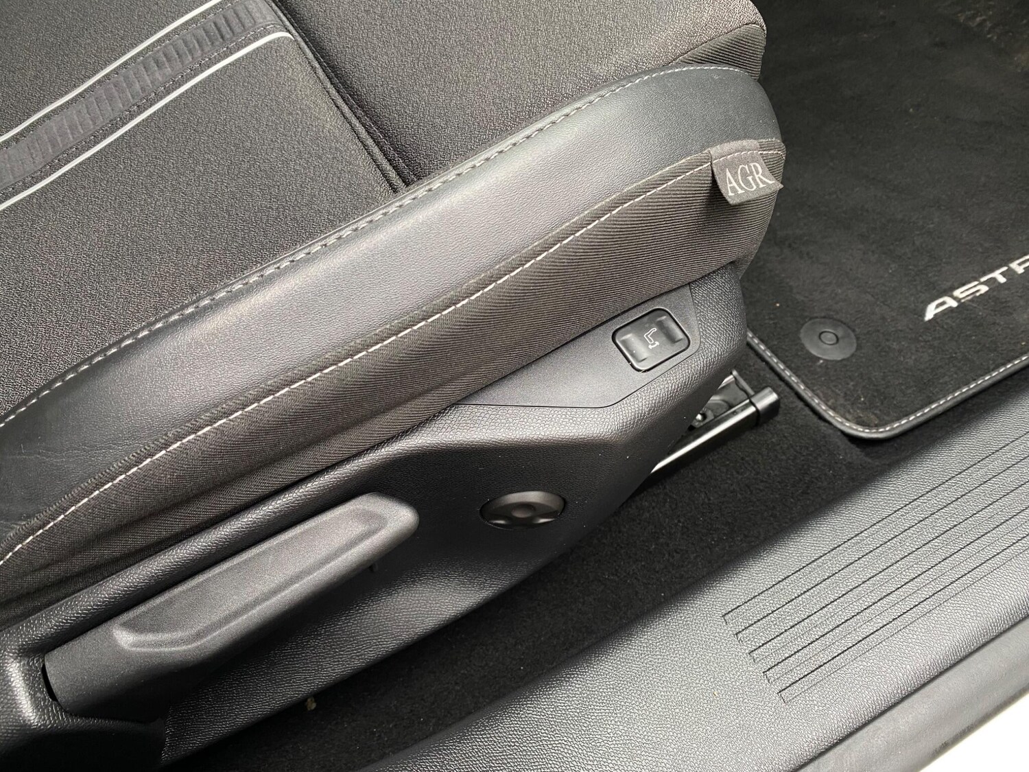 Used Vauxhall Astra 2022 for sale - 77351540: Photo 26