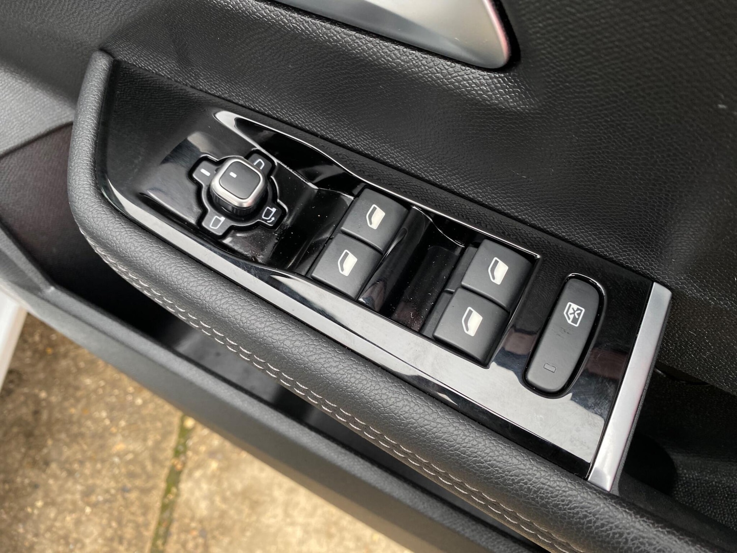 Used Vauxhall Astra 2022 for sale - 77351540: Photo 50