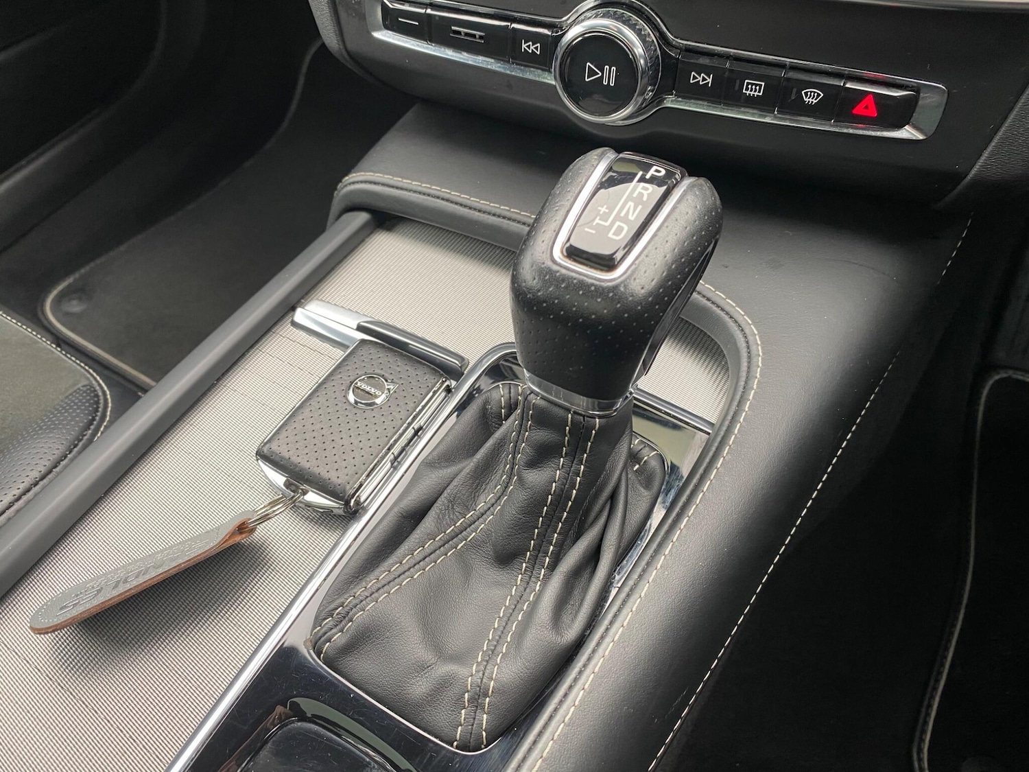 Used Volvo V90 2018 for sale - 77510610: Photo 37