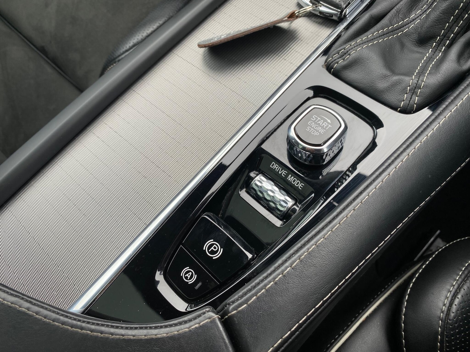 Used Volvo V90 2018 for sale - 77510610: Photo 38