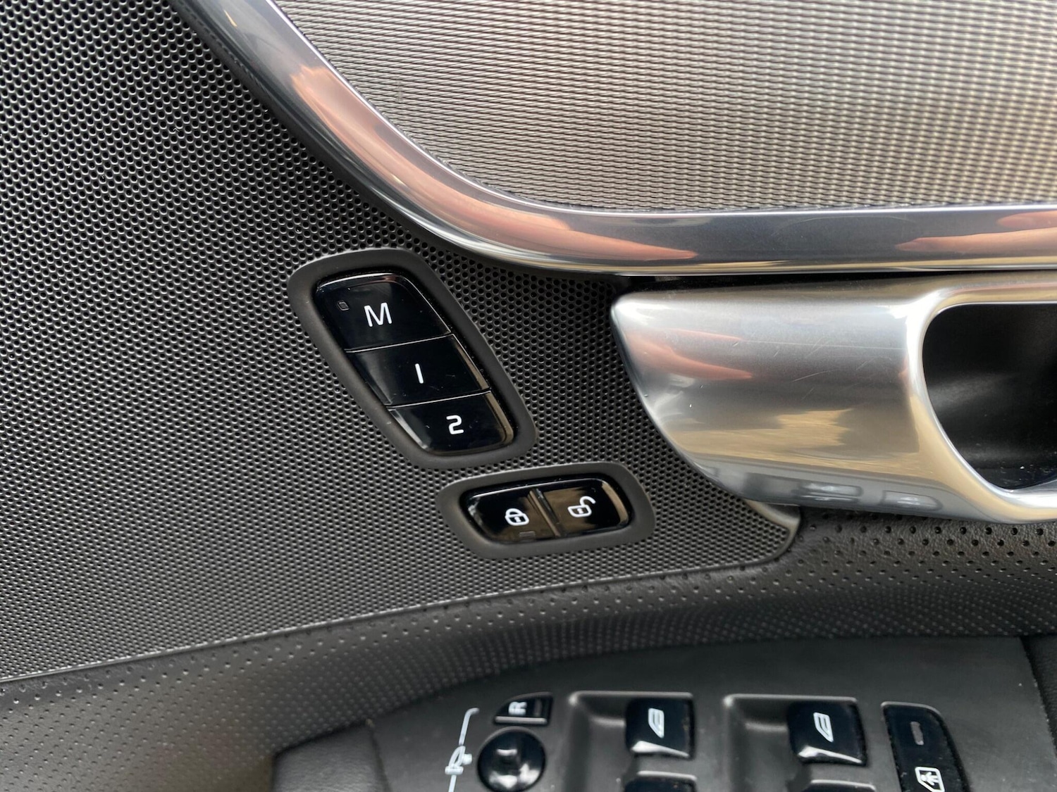 Used Volvo V90 2018 for sale - 77510610: Photo 46