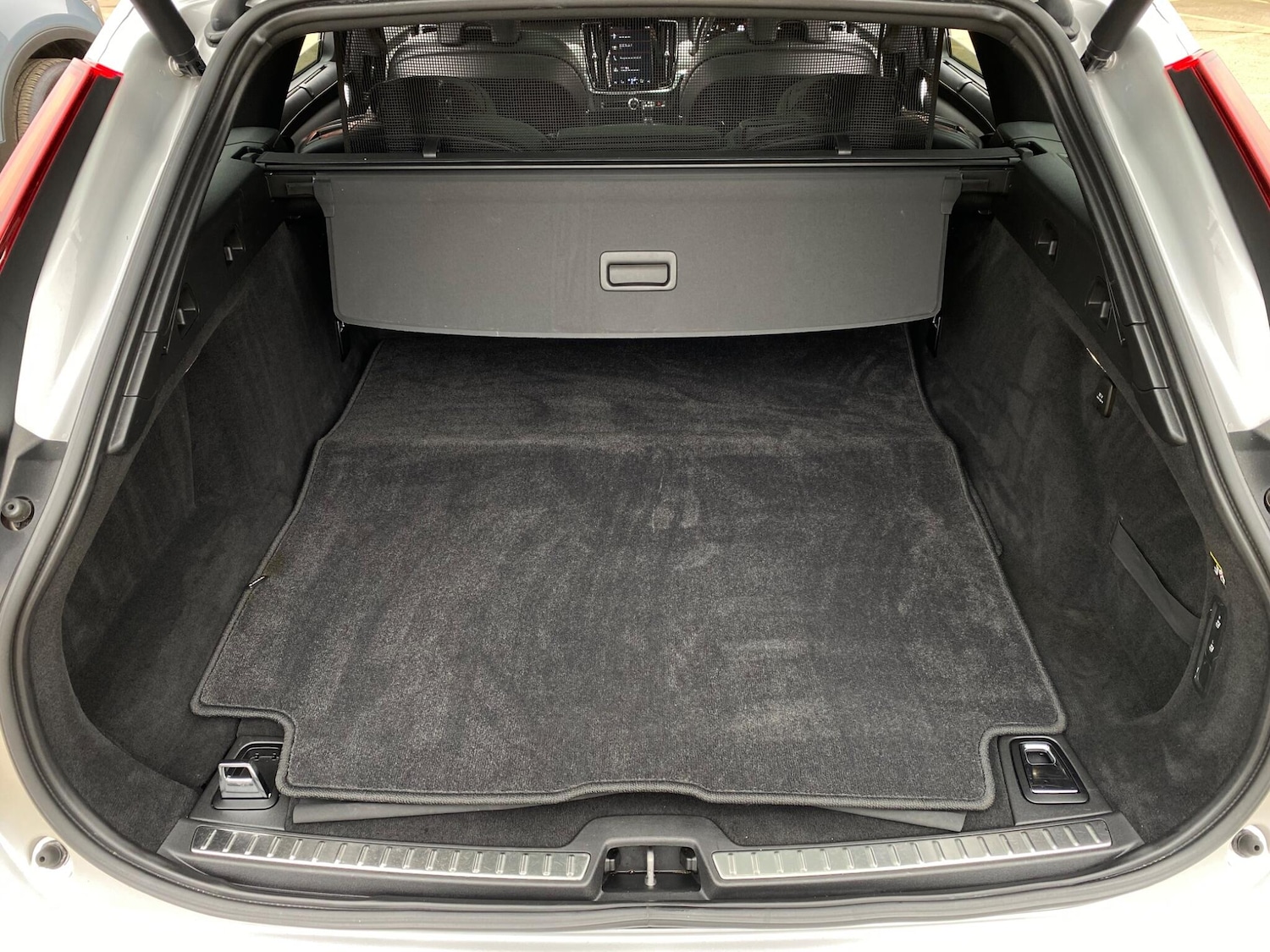 Used Volvo V90 2018 for sale - 77510610: Photo 52