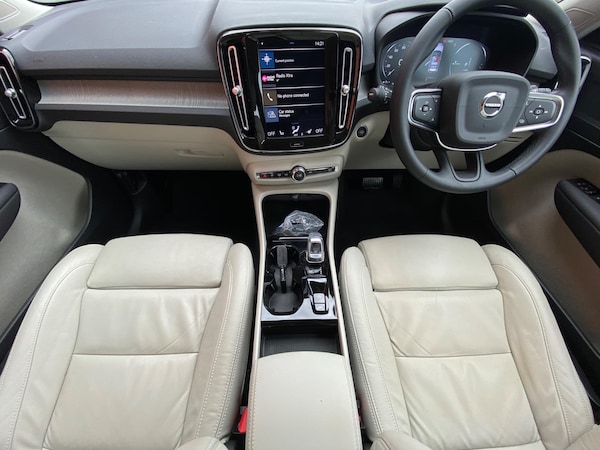 Used Volvo XC40 2022 for sale - 74875621: Photo 29