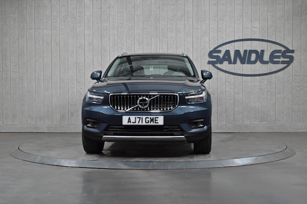 Used Volvo XC40 2022 for sale - 74875621: Photo 2