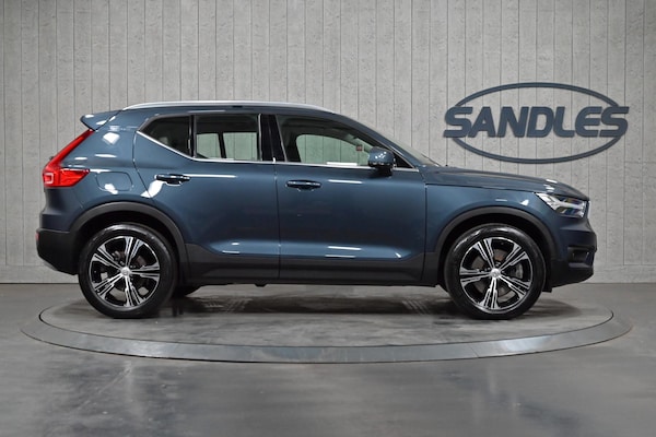 Used Volvo XC40 2022 for sale - 74875621: Photo 3