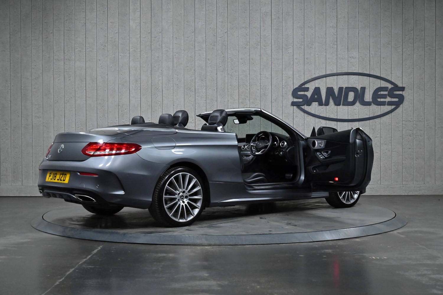 Used Mercedes-Benz C Class 2018 for sale - 77215817: Photo 14