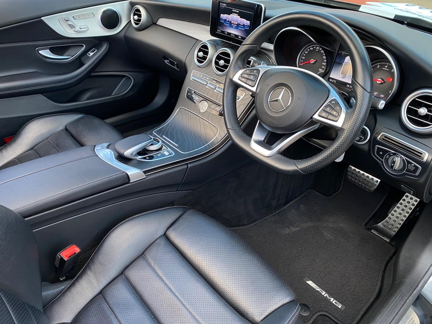 Used Mercedes-Benz C Class 2018 for sale - 77215817: Photo 28