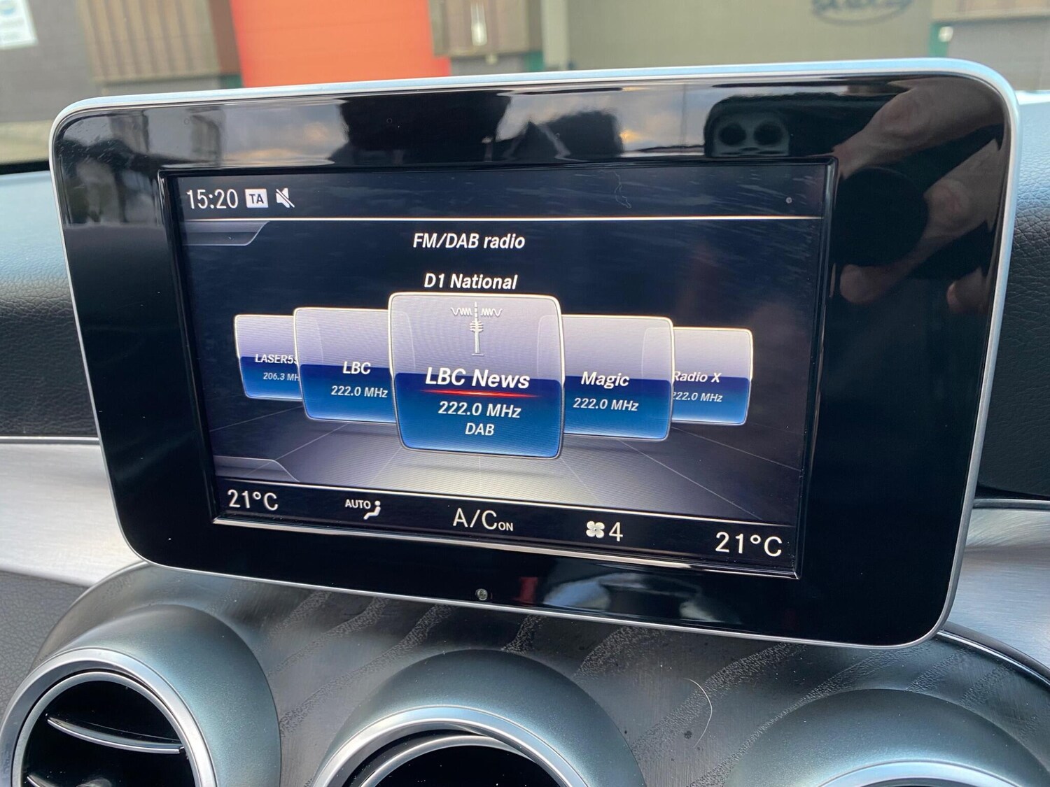 Used Mercedes-Benz C Class 2018 for sale - 77215817: Photo 30