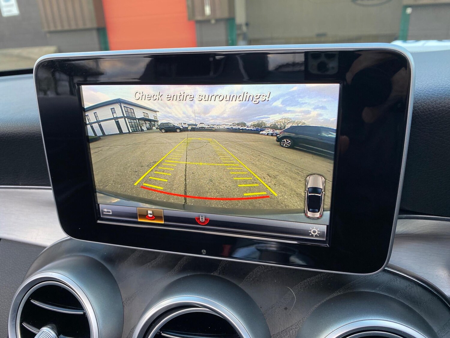 Used Mercedes-Benz C Class 2018 for sale - 77215817: Photo 32