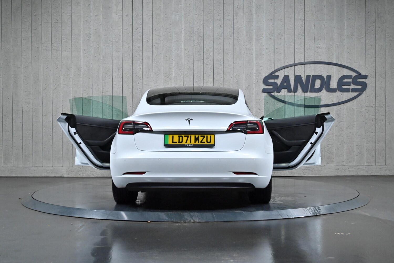 Used Tesla Model 3 2021 for sale - 76850245: Photo 13