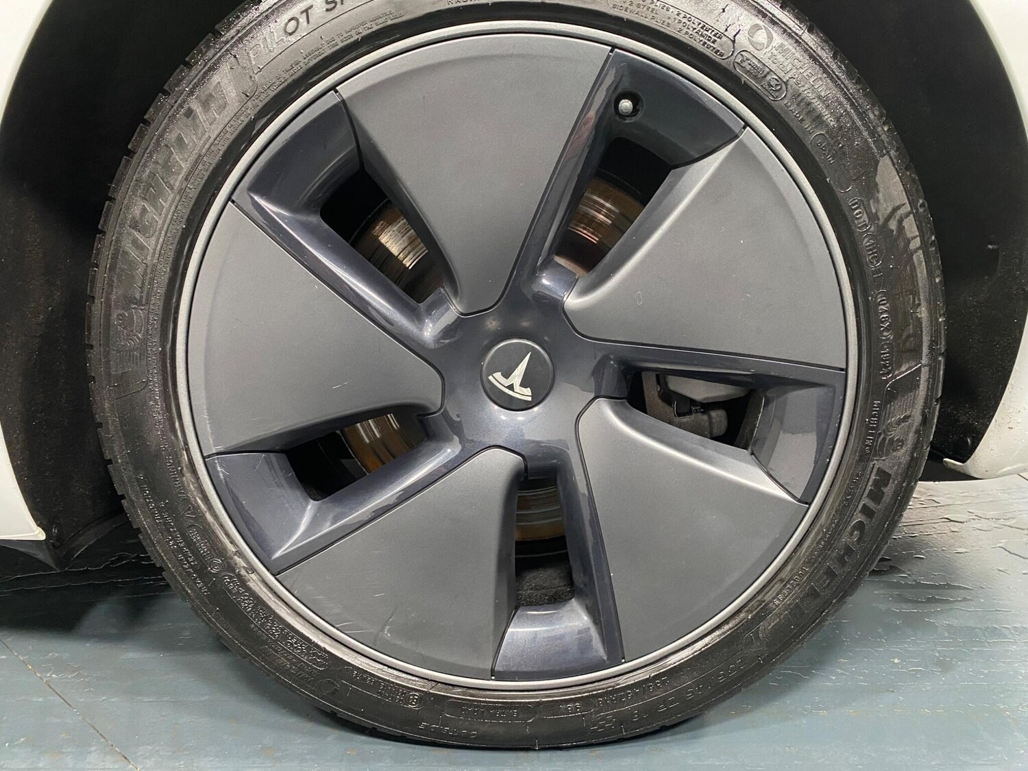 Used Tesla Model 3 2021 for sale - 76850245: Photo 18