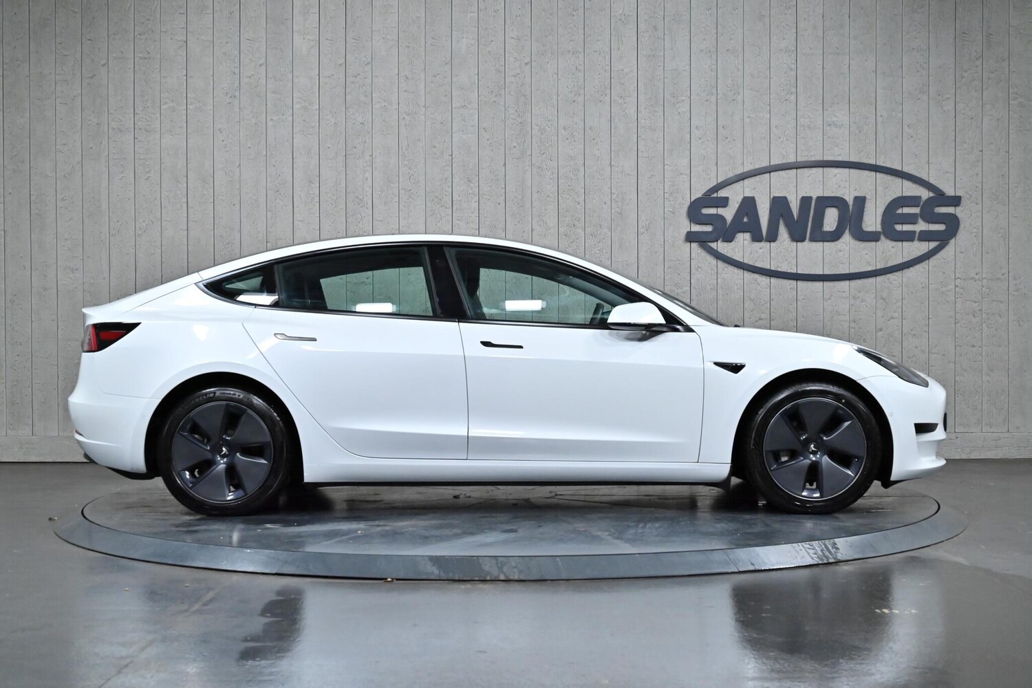 Used Tesla Model 3 2021 for sale - 76850245: Photo 3