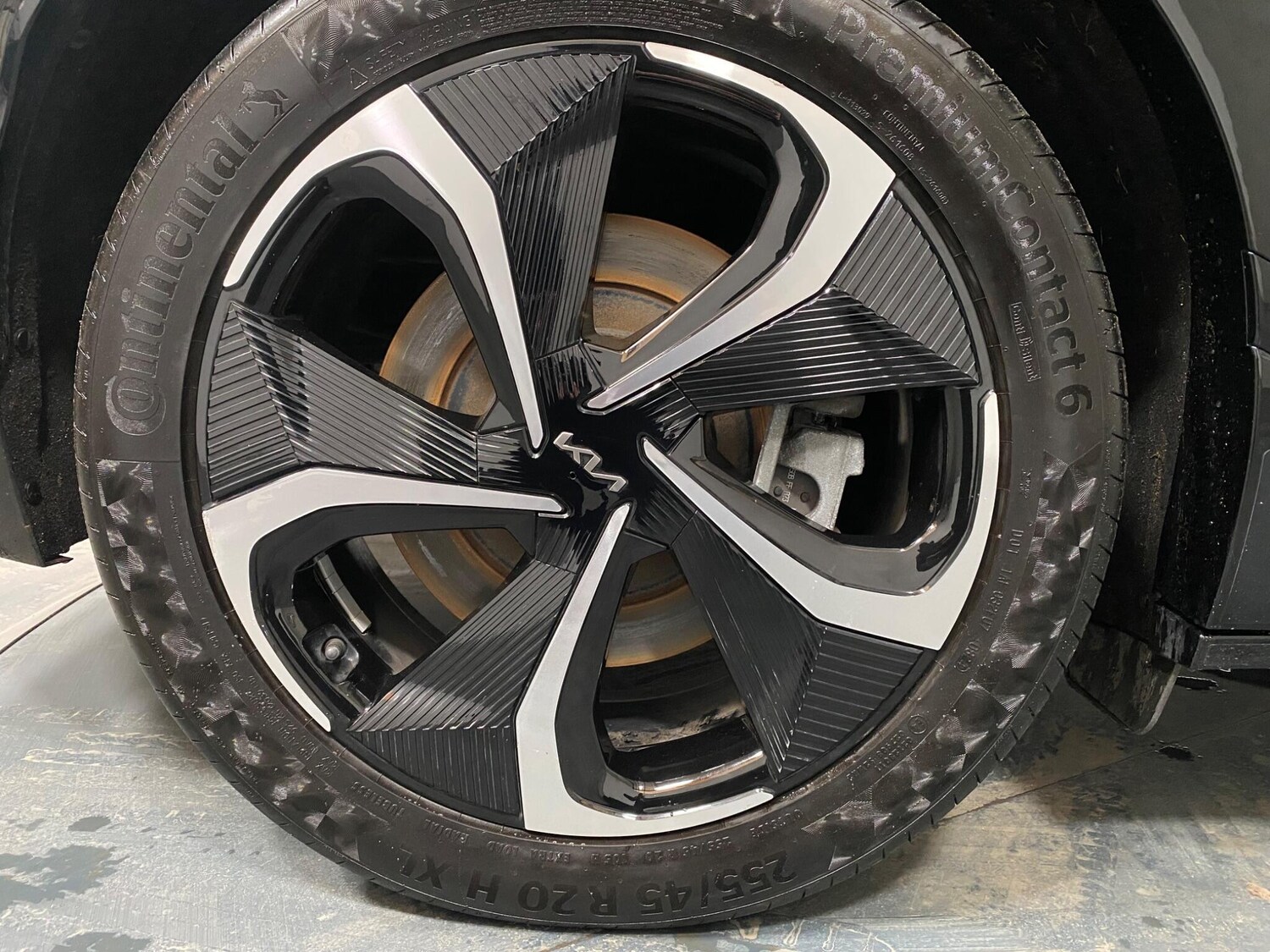 Used Kia EV6 2023 for sale - 77174533: Photo 20