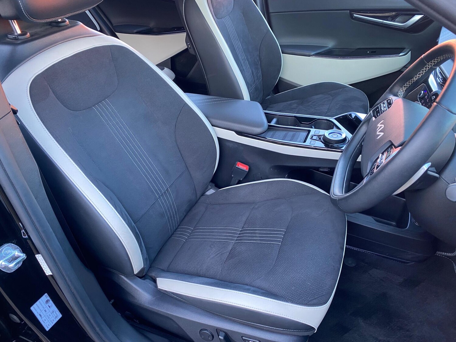 Used Kia EV6 2023 for sale - 77174533: Photo 26