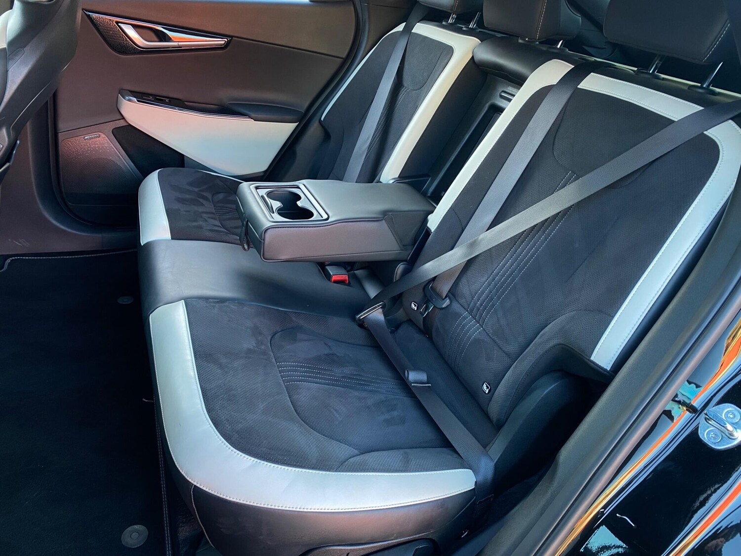 Used Kia EV6 2023 for sale - 77174533: Photo 28