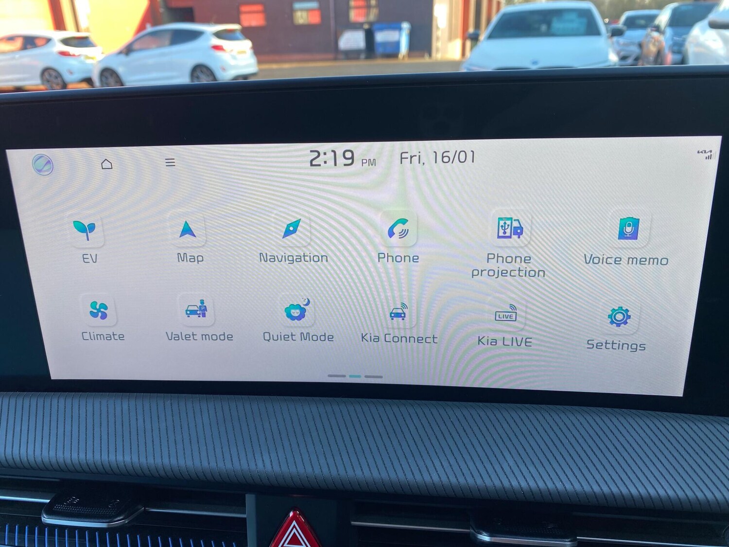 Used Kia EV6 2023 for sale - 77174533: Photo 32