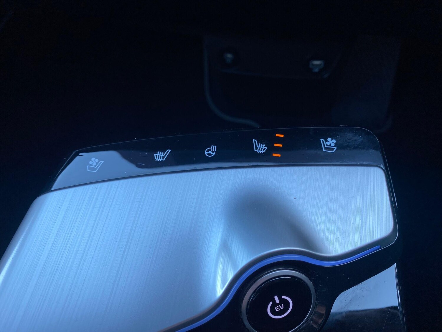 Used Kia EV6 2023 for sale - 77174533: Photo 41