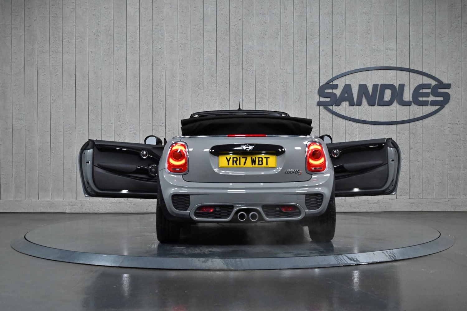 Used MINI Convertible 2017 for sale - 77230036: Photo 13