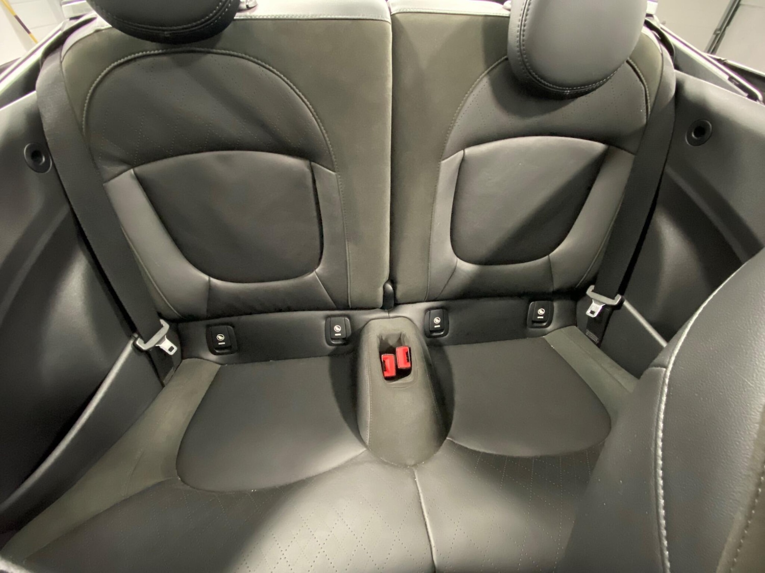 Used MINI Convertible 2017 for sale - 77230036: Photo 25