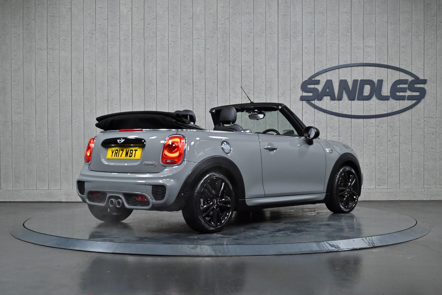 Used MINI Convertible 2017 for sale - 77230036: Photo 6