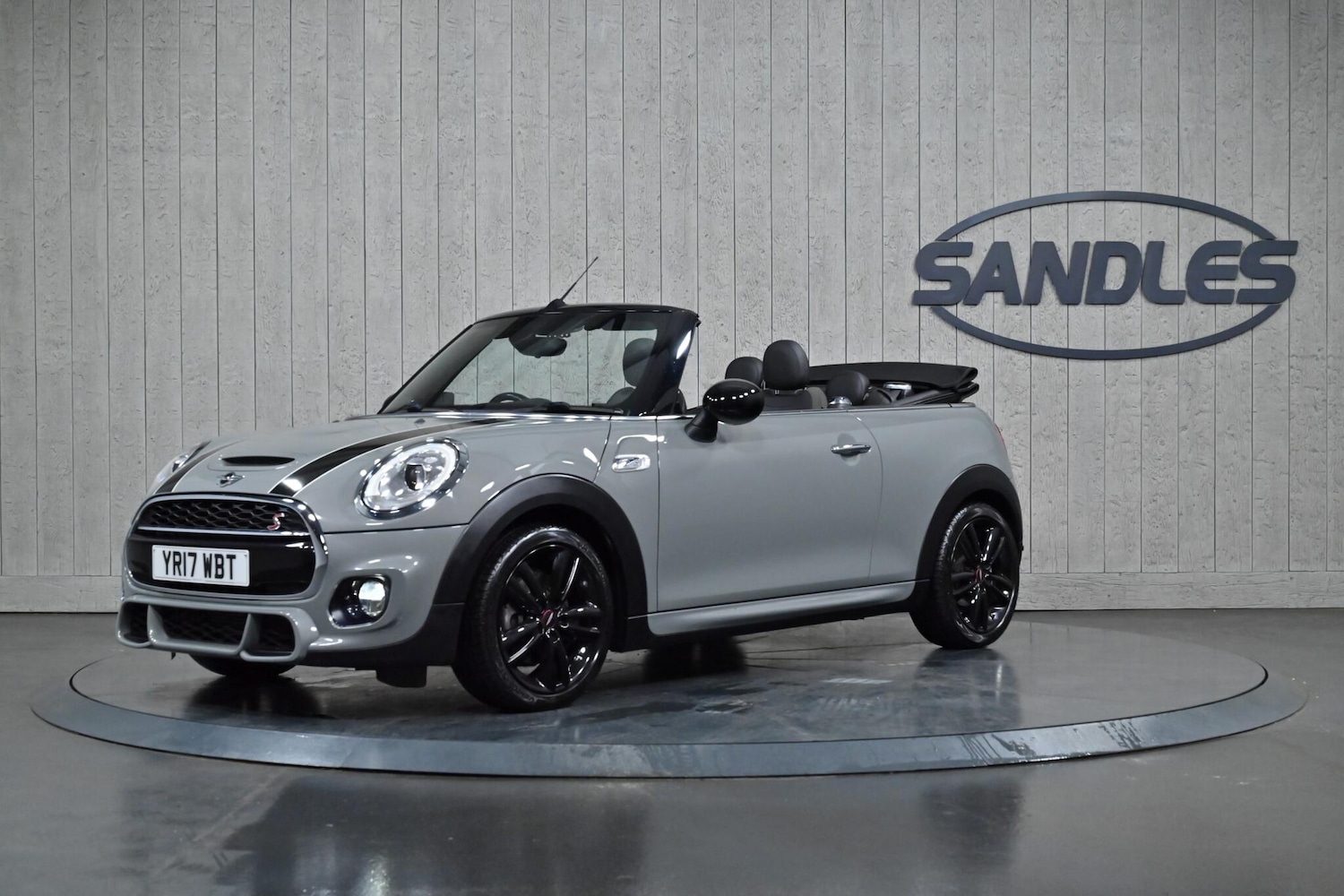Used MINI Convertible 2017 for sale - 77230036: Photo 7
