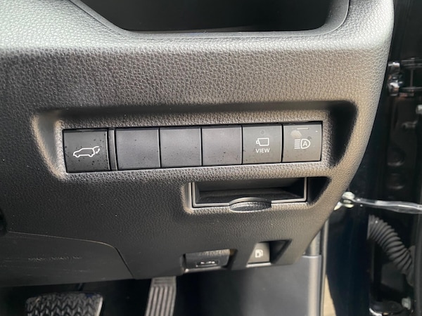 Used Toyota RAV4 2020 for sale - 75808923: Photo 47