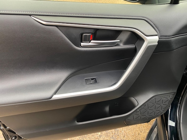 Used Toyota RAV4 2020 for sale - 75808923: Photo 50